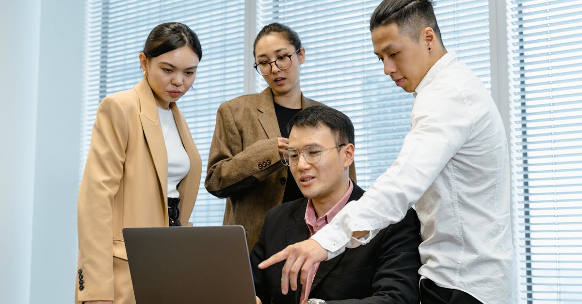 已绑卡实名账号：短信通知：如何在短时间内发送大量通知？