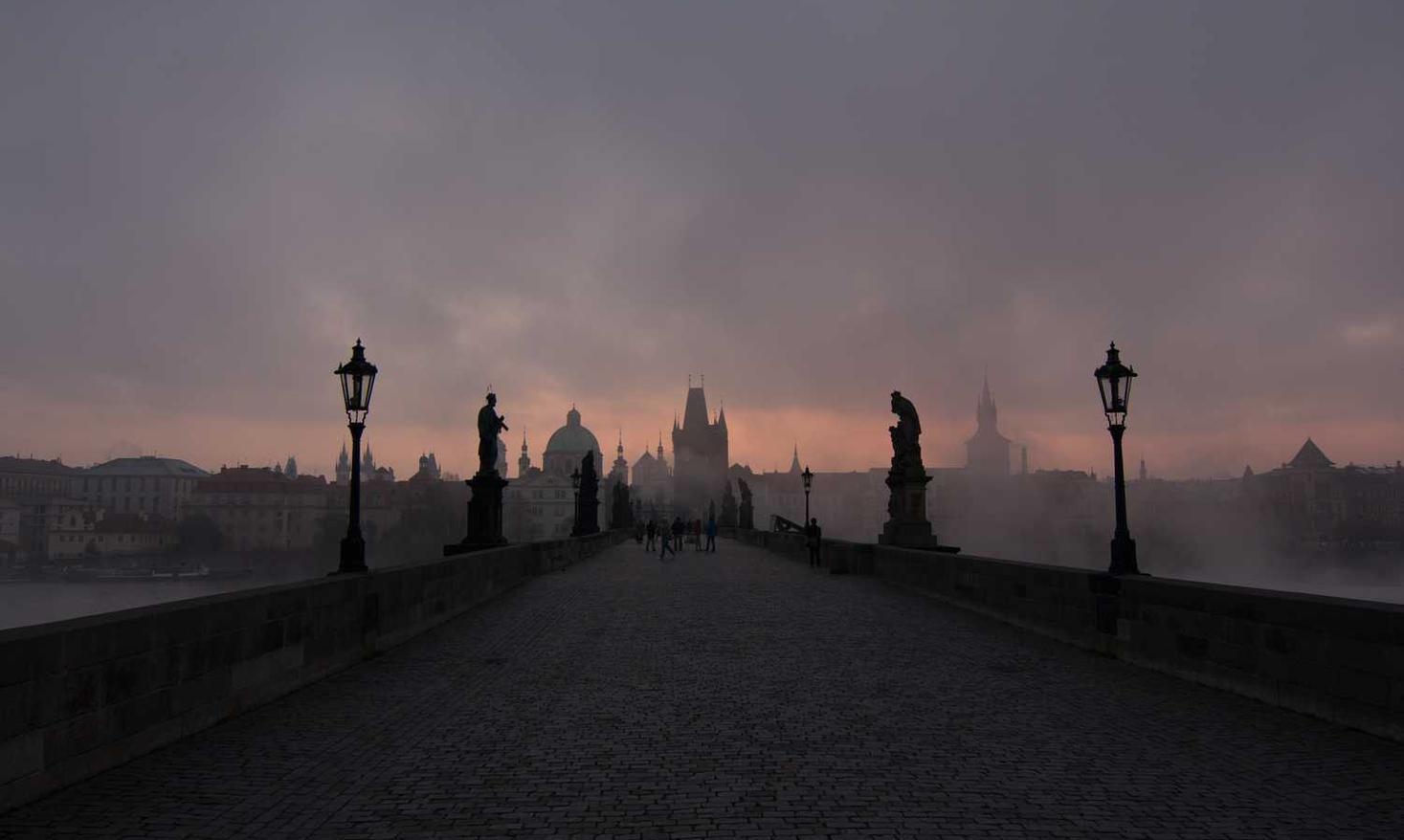 游戏引擎开发者如何保障其引擎不被技术支持攻击 