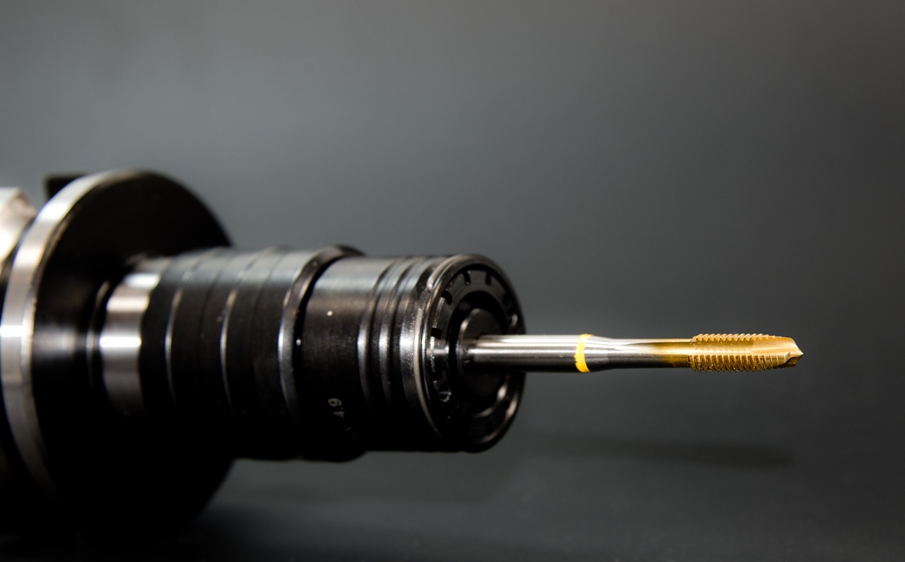 光辉旬邑代理注册公司