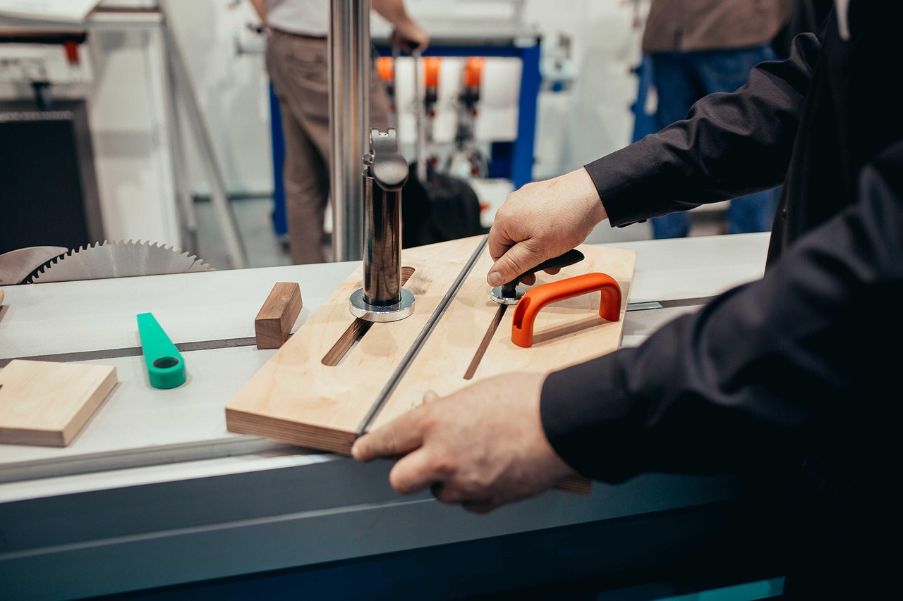 换绑手机卡- 黑期货平台代理商开户经理